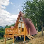 Camp Nomad Sutjeska * Tjentiste