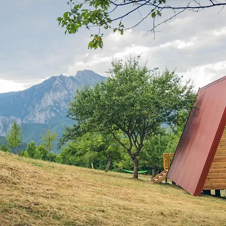 Parque de Campismo Camp Nomad Sutjeska Foca